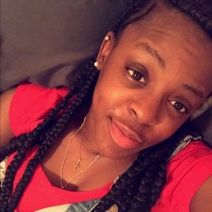 Meet your Posher, Tyana